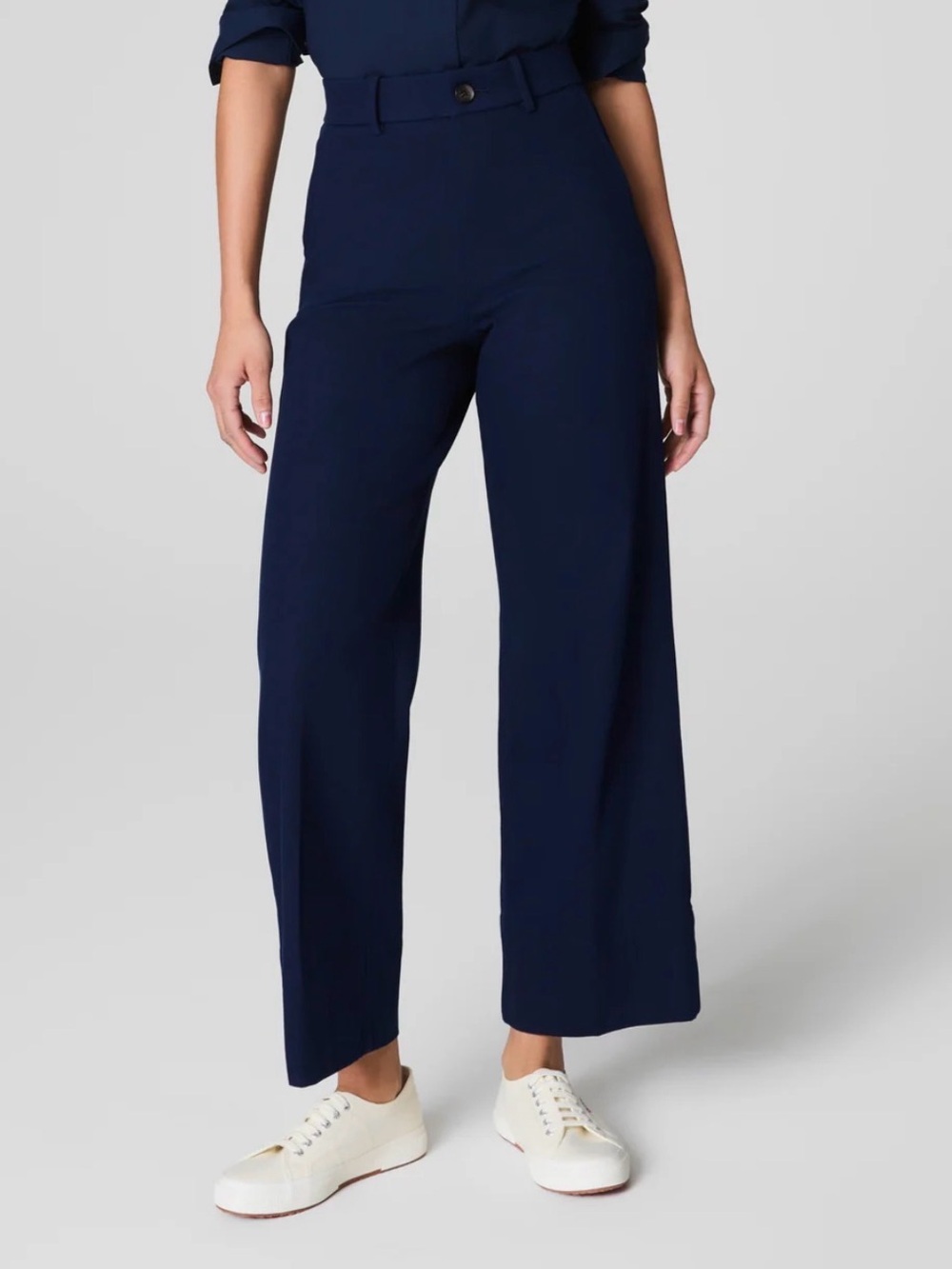 SPANXsupersmooth Stretch Twill
Cropped Wide Leg Pant - Navy